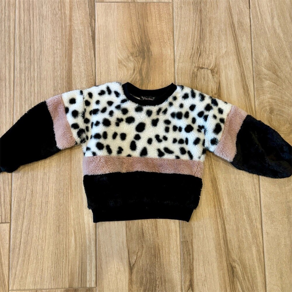 Xtraordanary Sweater Girls Size S Multicolor Dalmatian Print Pullover Cozy